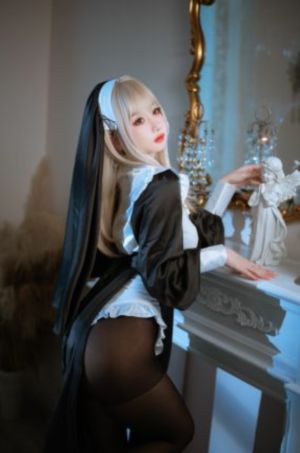 欧美街拍礼帽男_1080完整在线观看