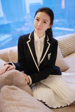 欧美巨吊多男操一女_BD英语高清视频播放